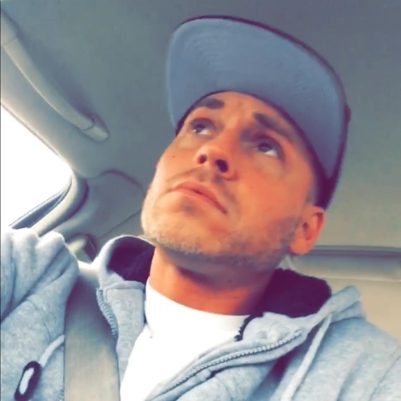 Meet your Posher, Jeremy - Picture 2 of 12